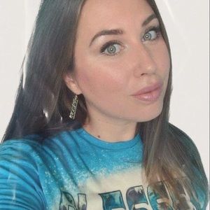 Meet your Posher, Jordyn